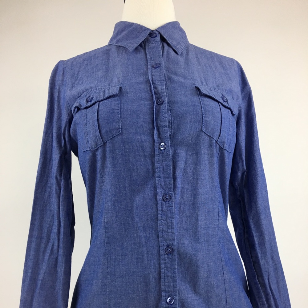 BlueDemi button down  longsleeve blouse